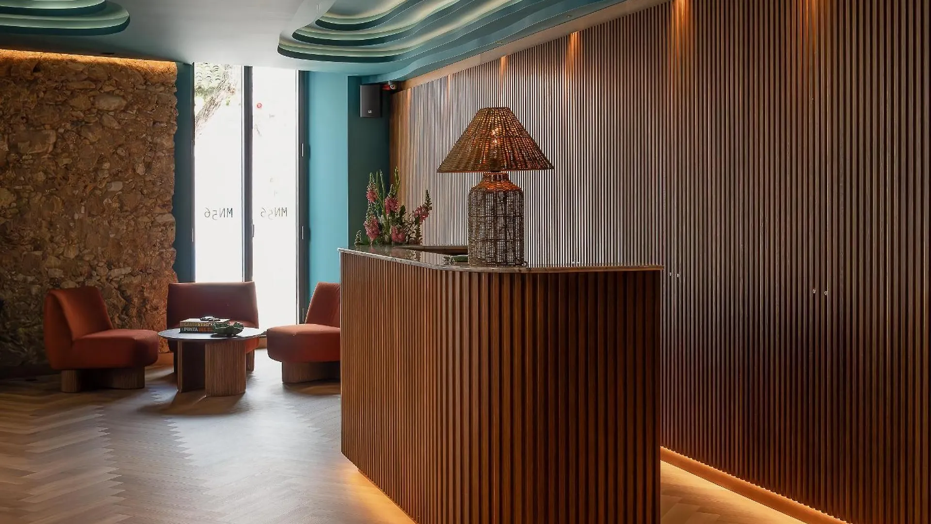 The Mn56 Hotel Lagos Portekiz
